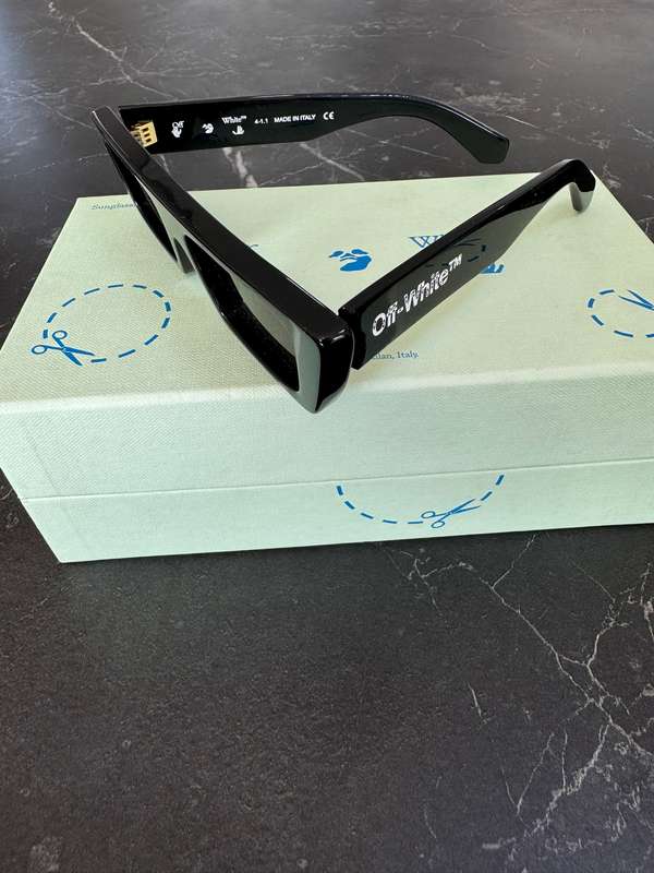 Off-White Black Sunglasses - 1