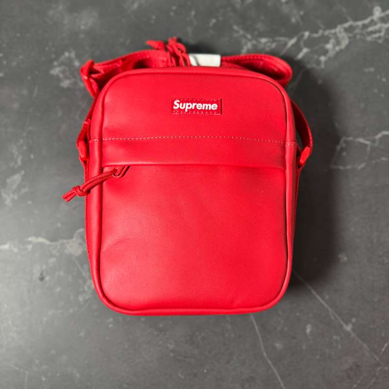 Supreme Red Shoulderbag - 1