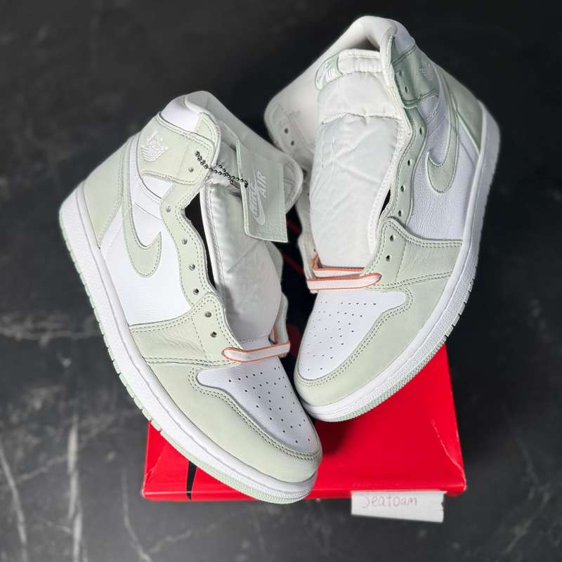 Jordan 1 High Seafoam - 1