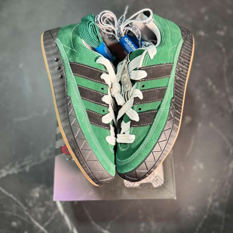 Adimatic YnuK Green - 1
