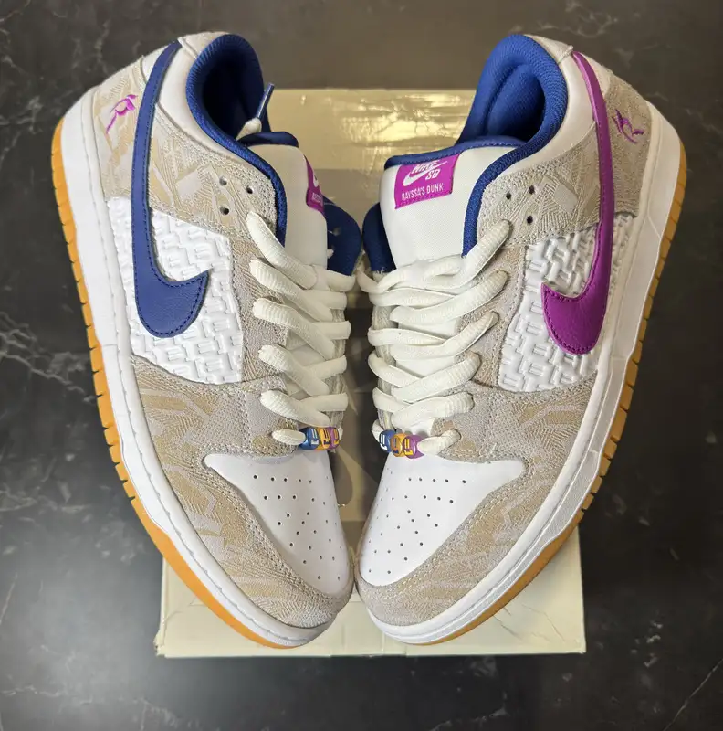 Dunk Low SB Raysa Leal - 1