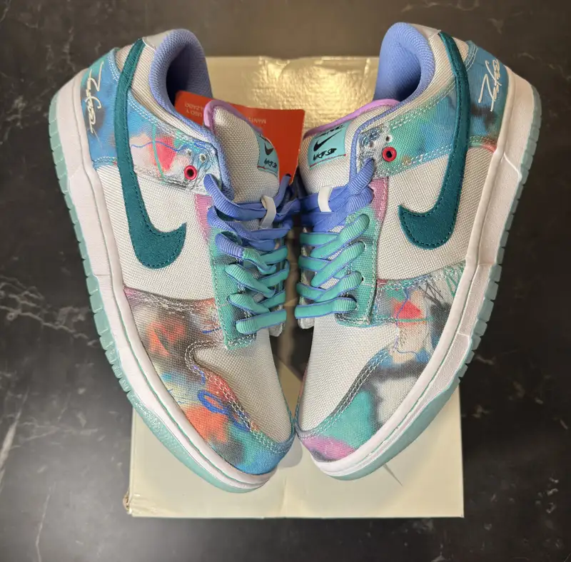 Dunk Low SB Futura - 1