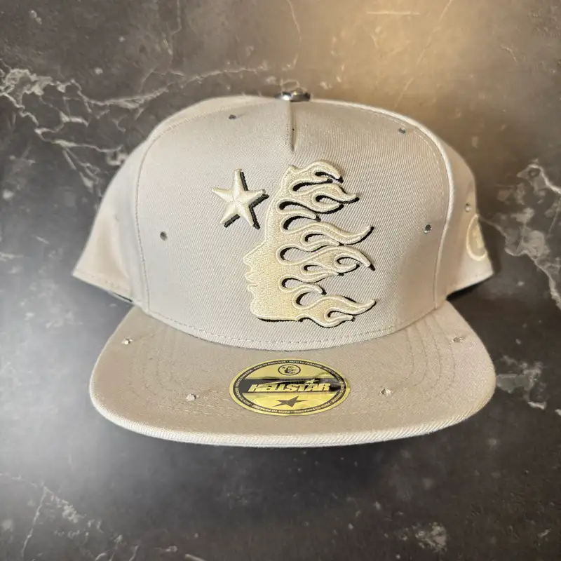 Hellstar OG Logo Fitted 59Fifty Hat Grey - 1