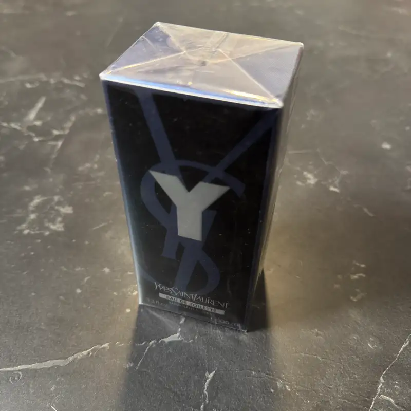 Yves Saint Laurent Y EDT - 1