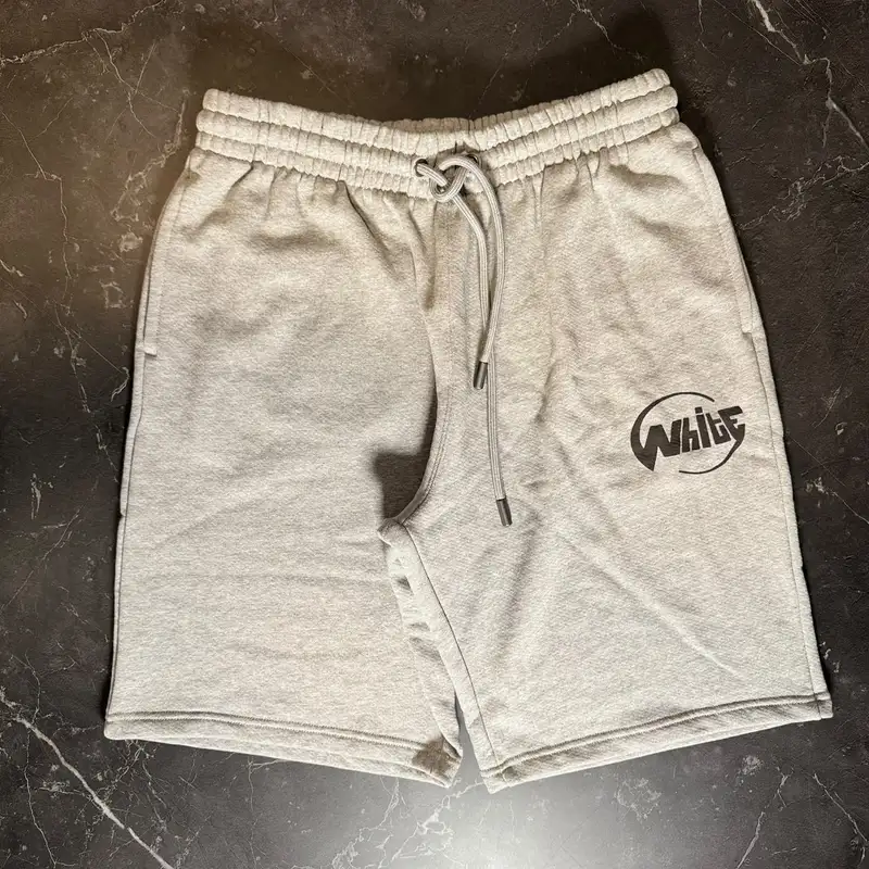 Off-White Logo Circle Grey Short - 1